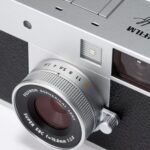 FUJI FILM DIGITAL CAMERA  X-HALF 1 SILVER WW1 CD - Image 2